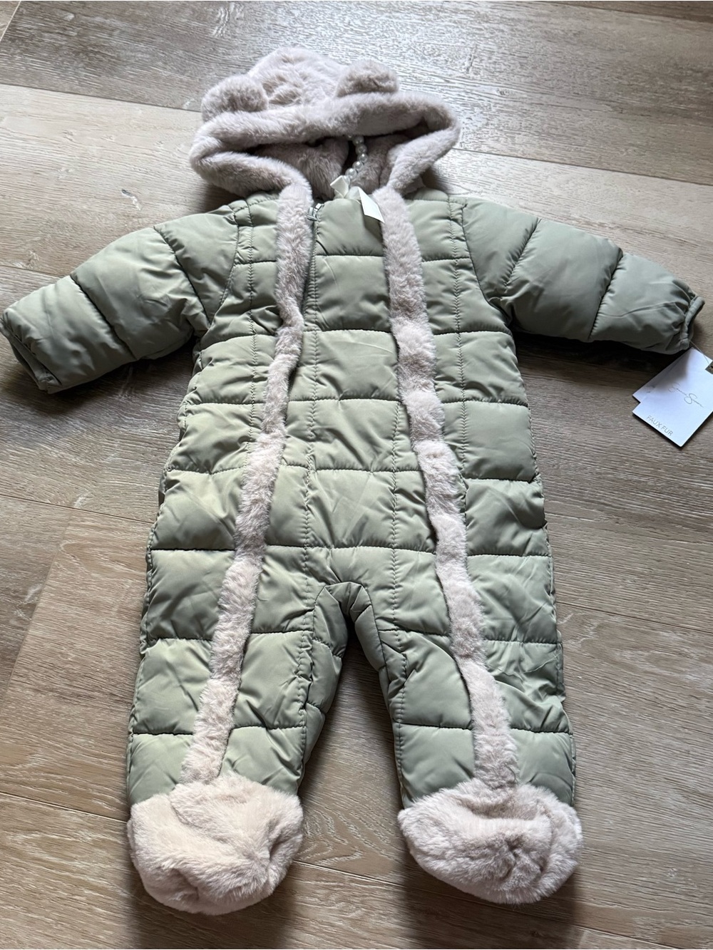 NWT Jessica Simpson baby puffer snowsuit Teddy bear hood 6/9 months